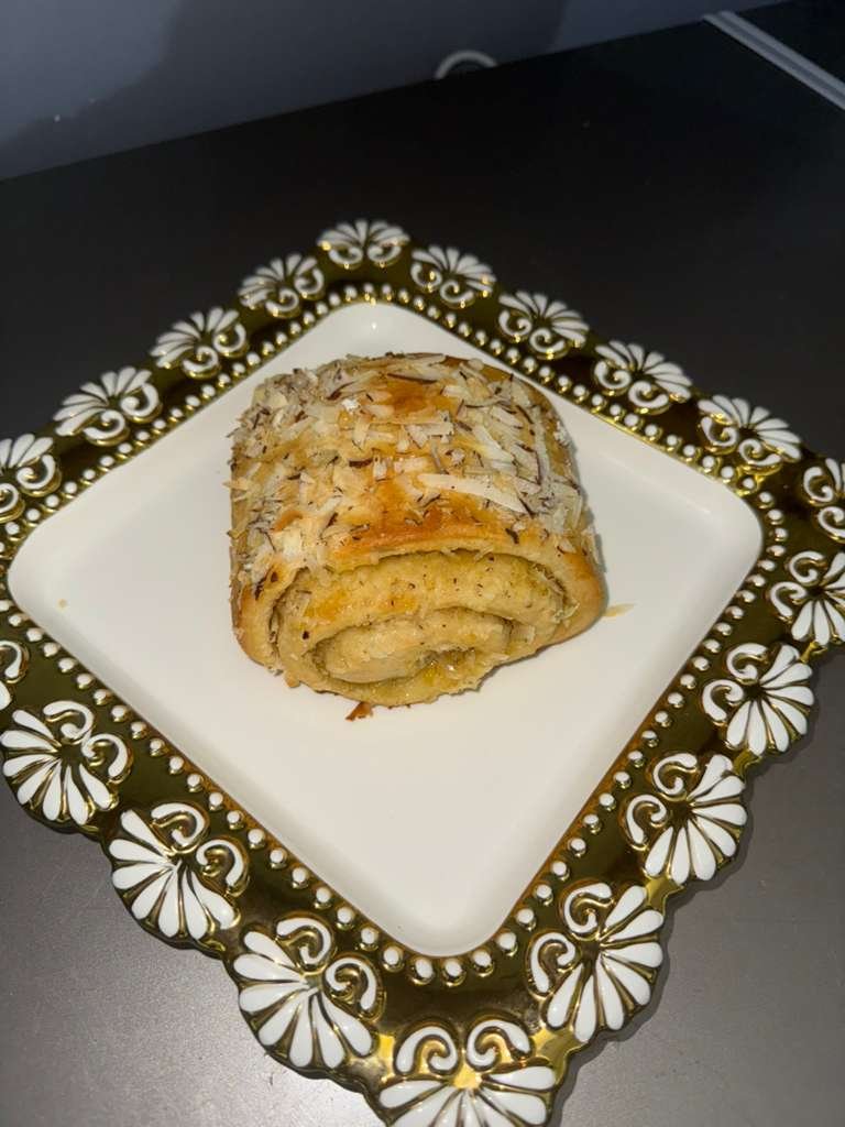 Coconut Roll